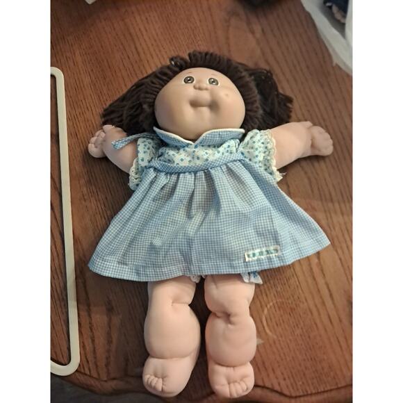 Vintage cabbage patch doll - Picture 2 of 6